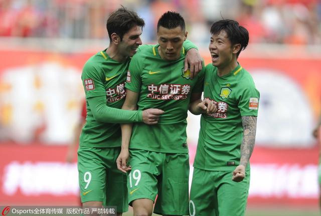 为什么会产生这样的演变呢?问题就出在一般所理解的欲望与符号层的运作是分不开的。